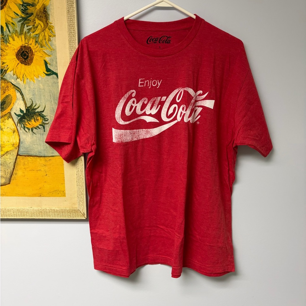 NWOT Coca-Cola Red Graphic T-Shirt